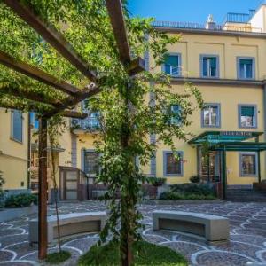 Hotels near Stadio Diego Armando Maradona - Villa Albina