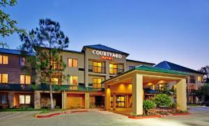 Courtyard Houston The Woodlands, Spring