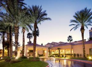 Courtyard by Marriott Las Vegas Convention Center hotel near Las Vegas Convention Center