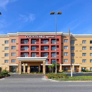 Laredo Civic Center Hotels - Courtyard by Marriott Laredo