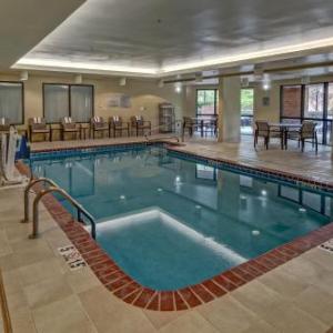 Courtyard by Marriott Memphis Germantown