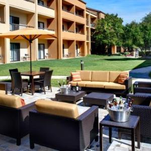 Courtyard by Marriott Toledo Airport Holland