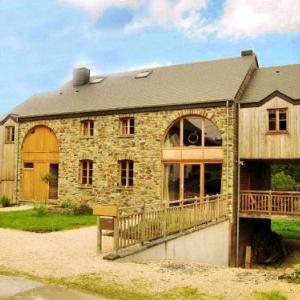 Fort-like Holiday Home in Sart-Bertrix a drive away from Luxembourg