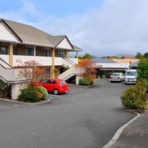 Fenton Court Motel
