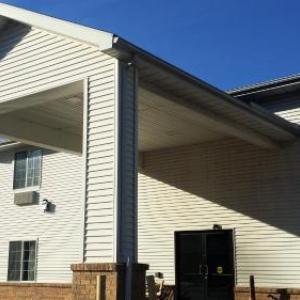 Hotels near Allegan County Fair - Allegan Budget Host Inn