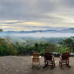 Lodge at Bradley Mountain