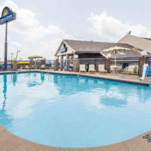 Days Inn By Wyndham Nashville North/Opryland Area