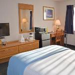 Americas Best Value Inn-Tahquamenon Country