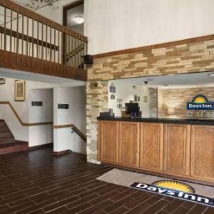 Ramada by Wyndham Pittsburgh/New Stanton