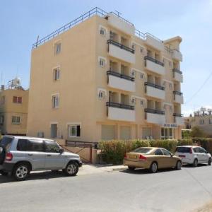 Denis Hotel