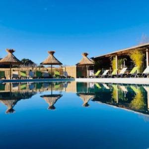 Lodges en Provence - Ecogîtes & Restaurant insolites