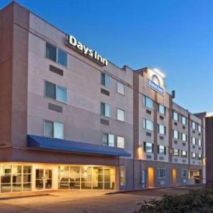 Days Inn by Wyndham Seatac Airport hotel photo