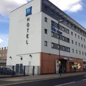 Hotels near Twickenham Stadium - Ibis Budget London Hounslow