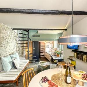 Amazing Chic Apt in Le Suquet by GuestReady