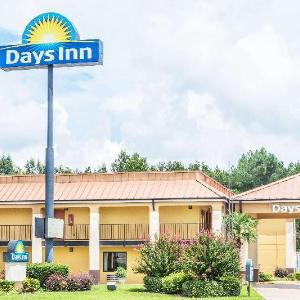 Hotels near North Monroe Baptist Church - Days Inn by Wyndham Rayville