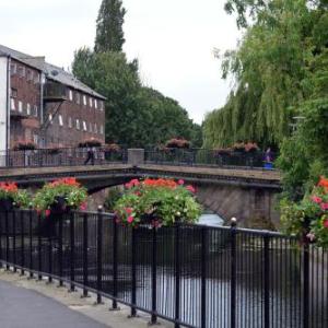 Riverside Mews