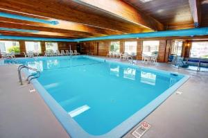 Country Inn & Suites by Radisson, Traverse City, MI, Traverse City