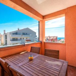 Apartment Damir