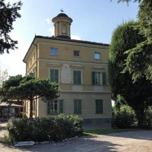 Villa Frola