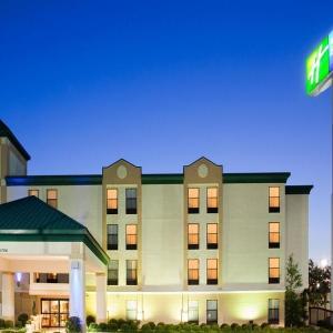 Holiday Inn Express Fayetteville