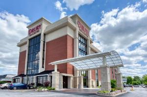 Drury Inn & Suites St. Louis Airport, Saint Louis