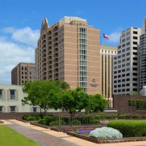 DoubleTree Suites by Hilton Austin Downtown Capitol