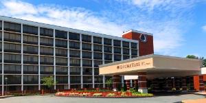 DoubleTree by Hilton Charlottesville, Charlottesville
