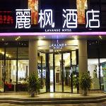 Chongqing Lavande Hotel Guanyin Bridge Pedestrian Street Center Branch