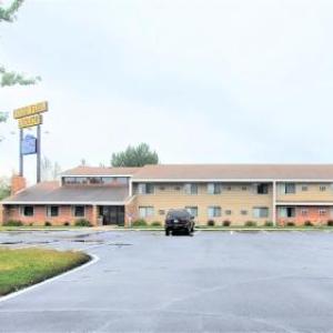 AmeriVu Inn & Suites-Avon