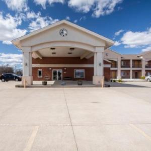 Hotels near WinStar Global Event Center - OYO Hotel Valley View TX U.S. 77