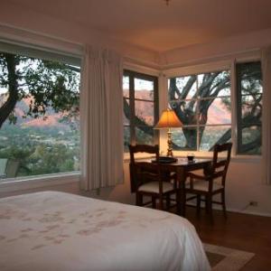 Ojai Valley Woman's Club Hotels - Ojai Retreat & Inn