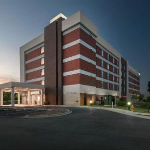 Hotels near PNC Music Pavilion - Home2 Suites by Hilton Charlotte University Research Park