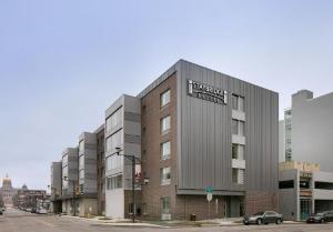 Staybridge Suites Des Moines Downtown, Des Moines