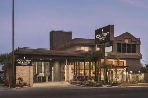 Country Inn & Suites By Radisson, Bakersfield, CA