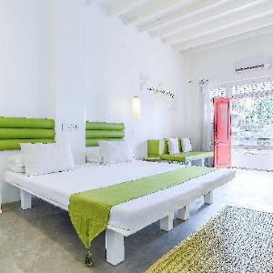 Itsy Hotels Red Lotus Heritage Promenade Beach