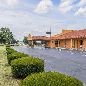 Econo Lodge Cornersville