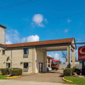 Econo Lodge Houston Brookhollow