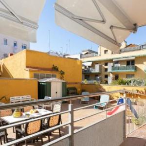 Lets Holidays BIG TERRACE APARTMENT IN BARCELONA