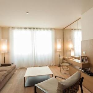 Guillaume Suites