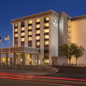 Hotels near Abraham Chavez Theatre - Embassy Suites El Paso