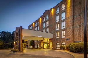 Embassy Suites Williamsburg, Williamsburg