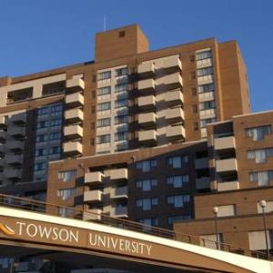 Hotels near Goucher College - Towson University Marriott Conference Hotel