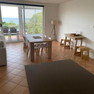 Aqua Promenade Beachfront Holiday Apartments
