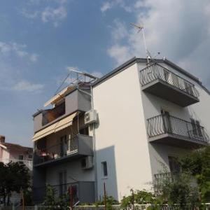 Apartments with a parking space Podstrana Split - 11363