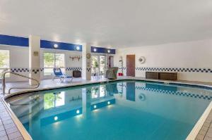 Quality Inn & Suites, Bay City