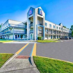 Motel 6 Virginia Beach