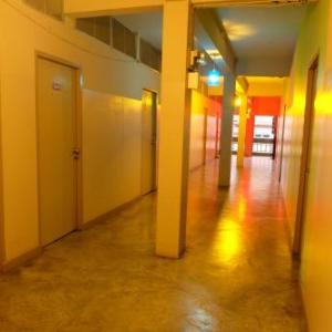 B&B House & Hostel