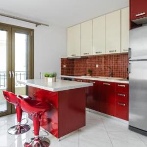 Chelmis Maria's City Villa