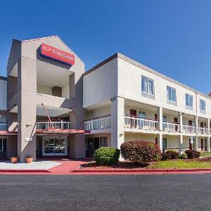 Econo Lodge Inn & Suites Johnson City