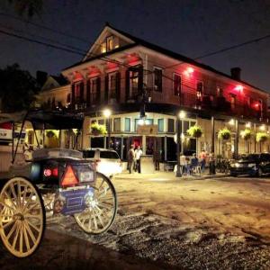 Royal Street Inn & Bar